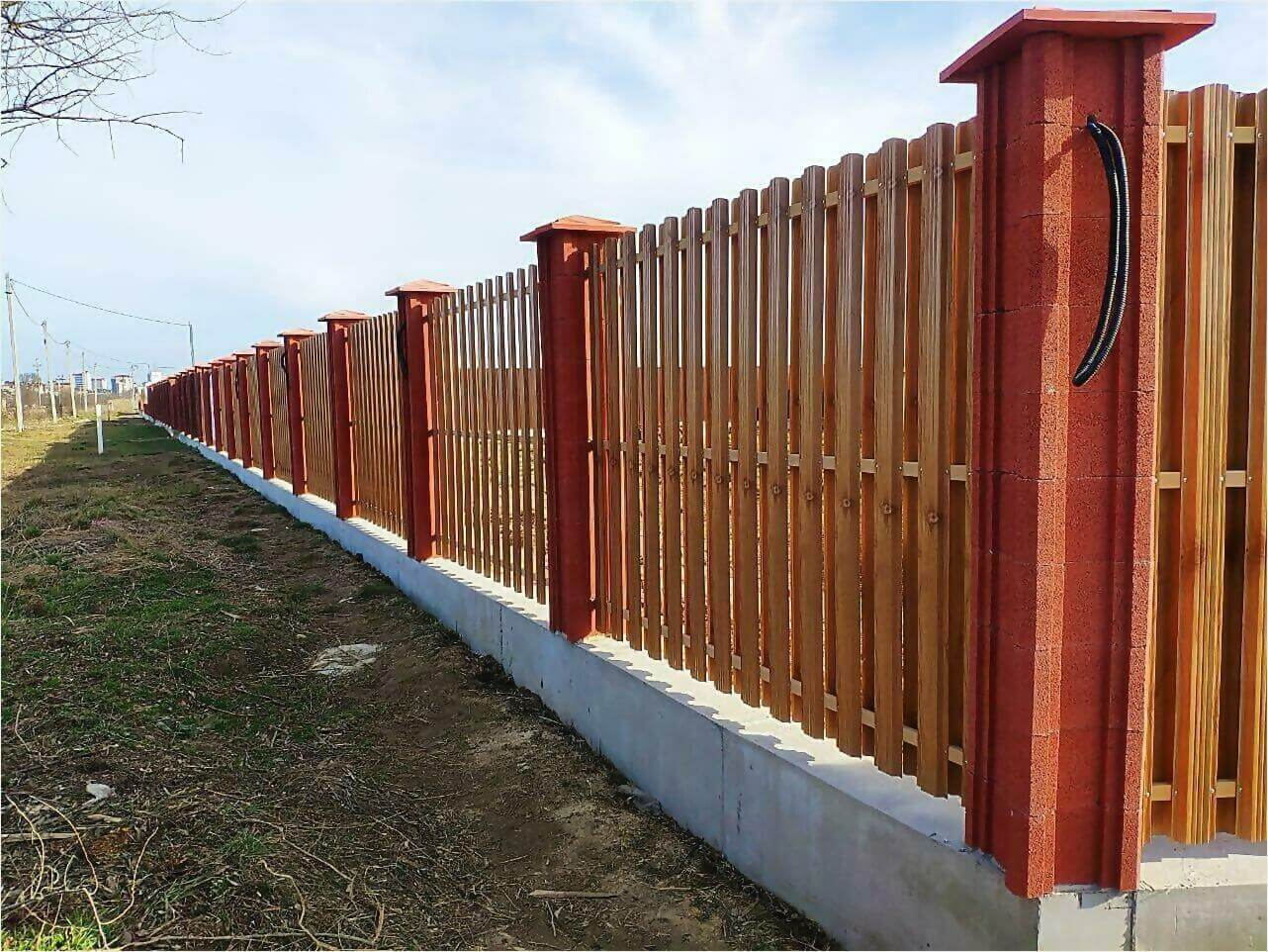 Забор из штакетника 115м фото3 в Славгороде
