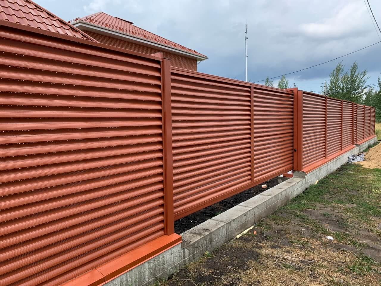 забор-жалюзи терракотовый фото1 в Славгороде
