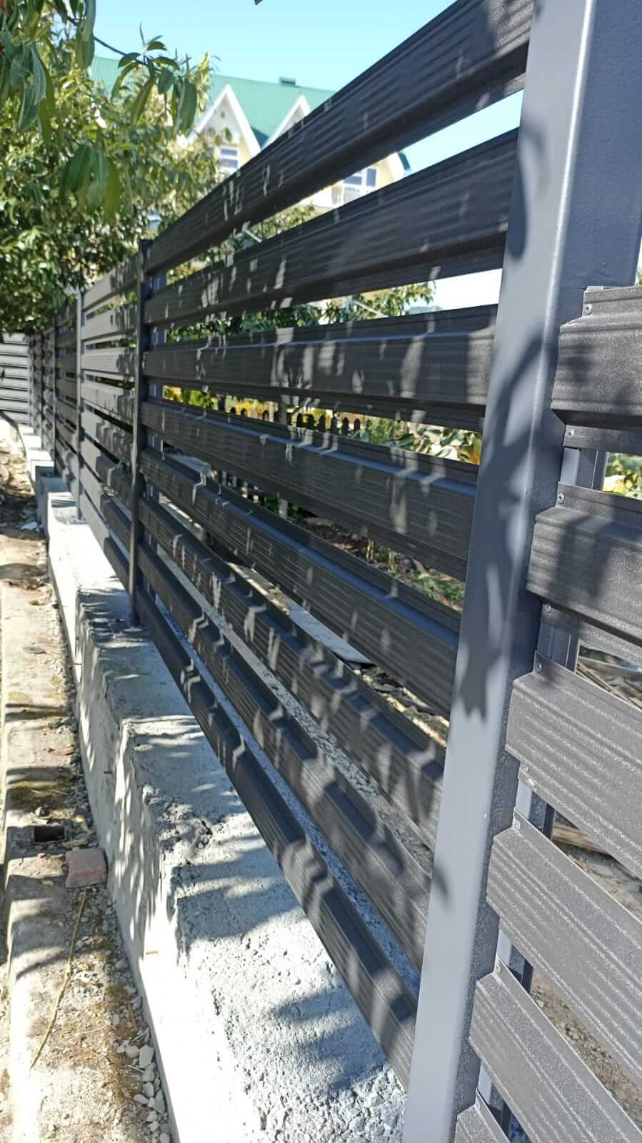 Забор из штакетника 90м RAL7024/7024 Серый Графит фото3 в Славгороде