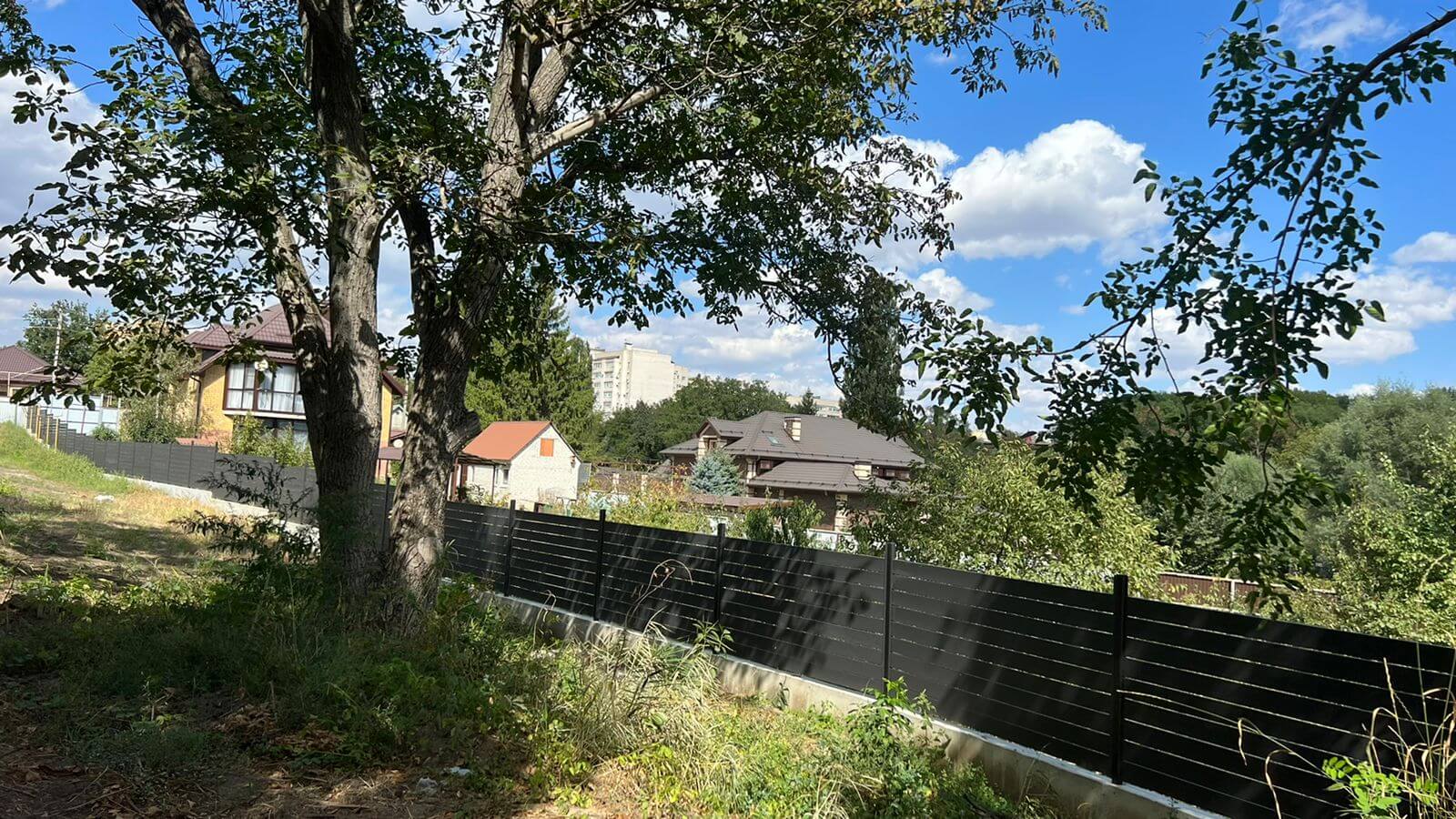 забор из металлопланкена ral7024 серый графит матте фото3 в Славгороде