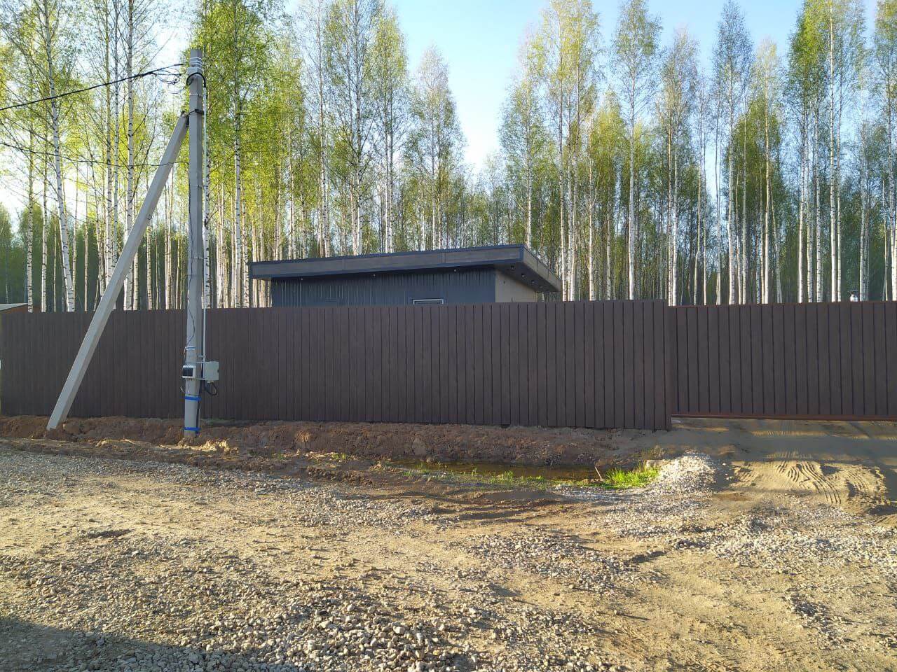 Забор из металлосайдинга ЕВРО-БРУС 25м Темный Каштан 3D Принтек фото 1 в Славгороде